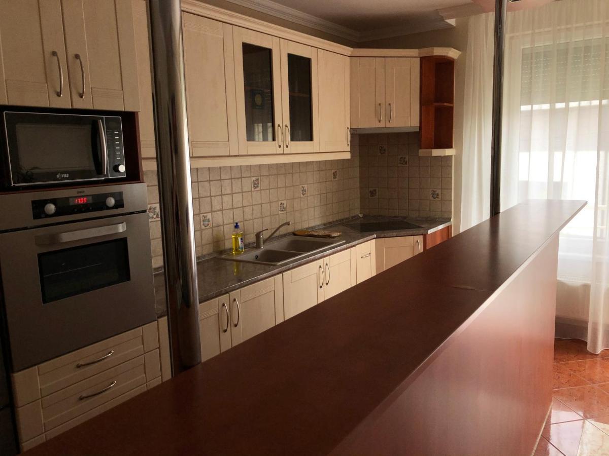 Alina Apartmanok ไฮจ์ดุสโซบอสโล ภายนอก รูปภาพ