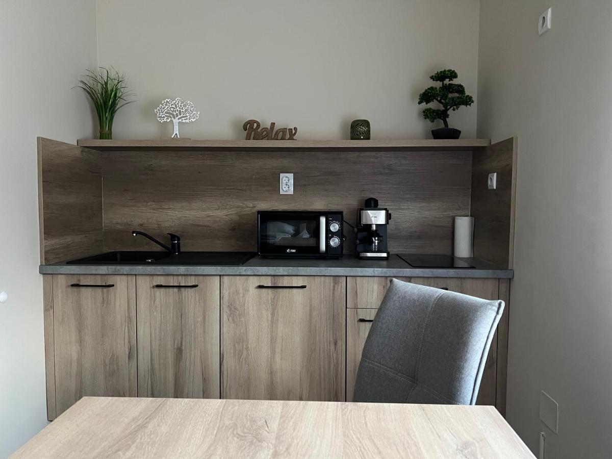 Alina Apartmanok ไฮจ์ดุสโซบอสโล ภายนอก รูปภาพ